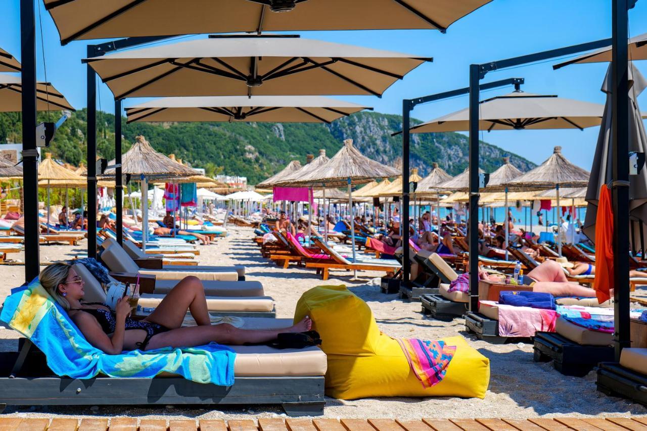 Blue Boutique Hotel Dhërmi エクステリア 写真