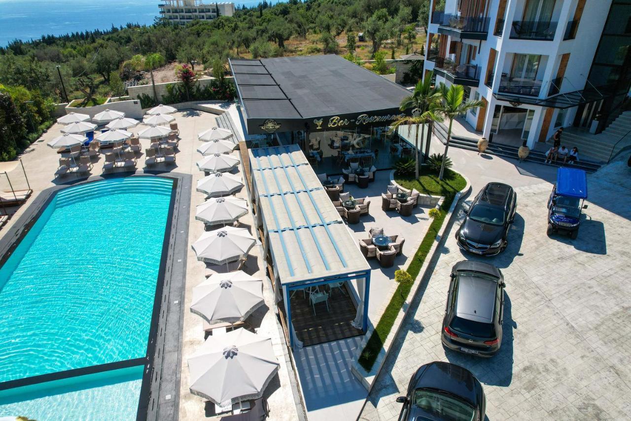Blue Boutique Hotel Dhërmi エクステリア 写真